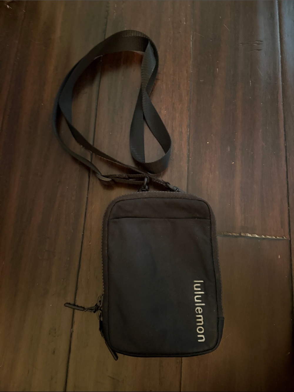 lululemon athletica Black Crossbody Phone Pouch with Vertical Logo *READ